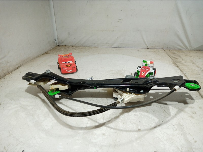 Recambio de elevalunas delantero derecho para bmw serie 3 berlina (e90) 325i referencia OEM IAM 0130822227 0130822227 0130822227