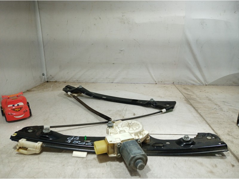 Recambio de elevalunas delantero derecho para bmw serie 3 berlina (e90) 325i referencia OEM IAM 0130822227 0130822227 0130822227