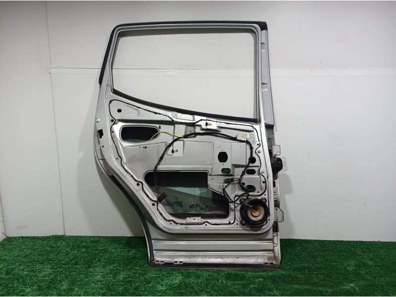 Recambio de puerta trasera izquierda para mercedes-benz clase a (w168) 170 cdi (168.009) referencia OEM IAM   