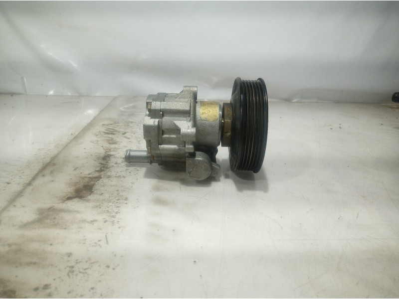 Recambio de bomba direccion para volkswagen polo berlina (6n1) air referencia OEM IAM 030145269A 030145269A 030145269A
