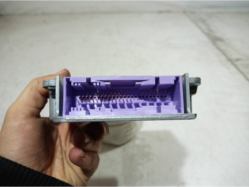 Recambio de centralita airbag para kia sorento 2.5 crdi concept referencia OEM IAM 959103E060 959103E060 959103E060