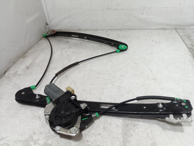 Recambio de elevalunas delantero derecho para bmw serie 3 berlina (e46) 320d referencia OEM IAM 676283620640 676283620640 676283