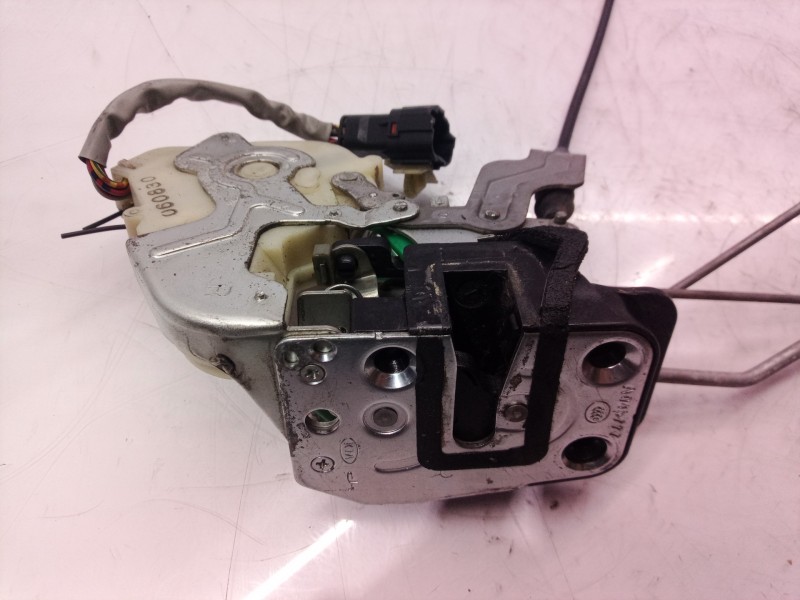 Recambio de cerradura puerta delantera derecha para kia sorento 2.5 crdi concept referencia OEM IAM   