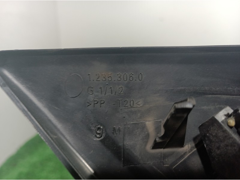 Recambio de retrovisor izquierdo para renault megane ii berlina 5p referencia OEM IAM 12353060 12353060 12353060