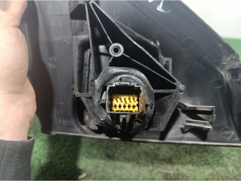 Recambio de retrovisor izquierdo para renault megane ii berlina 5p referencia OEM IAM 12353060 12353060 12353060