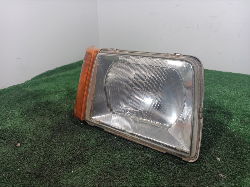 Recambio de faro derecho para seat marbella 0.9 referencia OEM IAM 007405 007405 007405