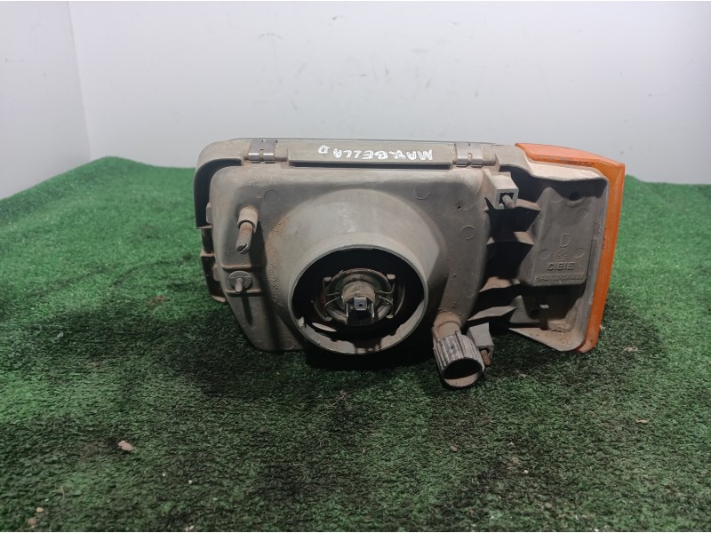 Recambio de faro derecho para seat marbella 0.9 referencia OEM IAM 007405 007405 007405