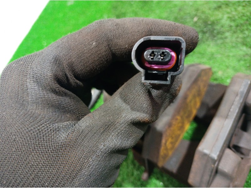 Recambio de pinza freno delantera derecha para seat ibiza (6l1) referencia OEM IAM 11810254171 11810254171 11810254171