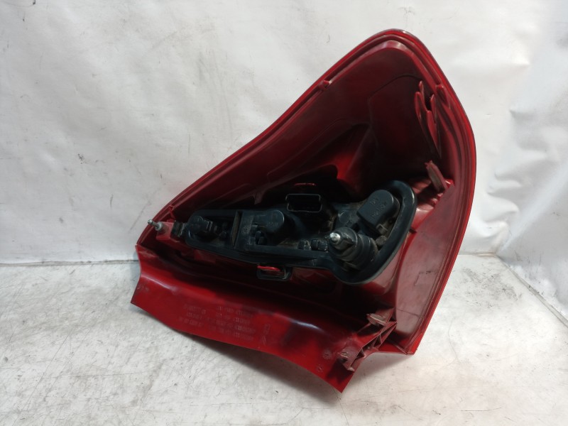 Recambio de piloto trasero izquierdo para citroën c4 coupe 1.4 16v referencia OEM IAM 9646801777 9646801777 9646801777