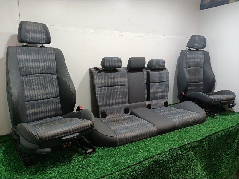 Recambio de juego asientos completo para bmw serie 1 berlina (e81/e87) 118d referencia OEM IAM   