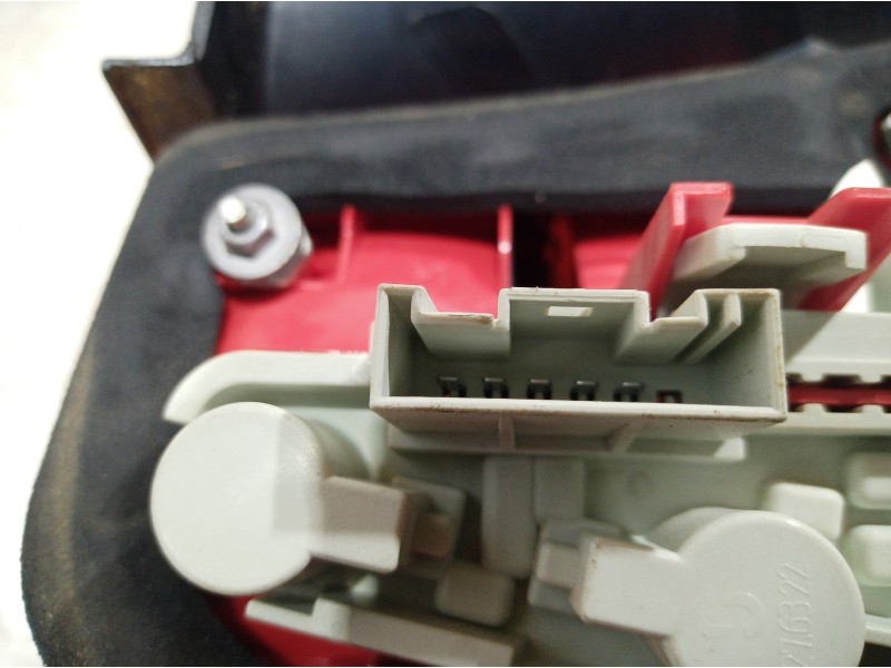 Recambio de piloto trasero derecho para bmw serie 3 berlina (e90) 325i referencia OEM IAM 6937458 6937458 6937458