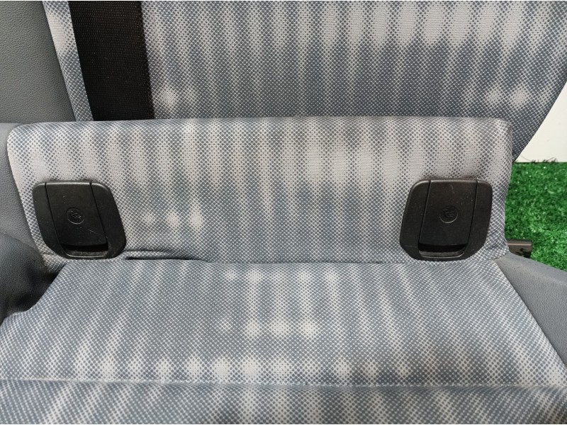 Recambio de juego asientos completo para bmw serie 1 berlina (e81/e87) 118d referencia OEM IAM   