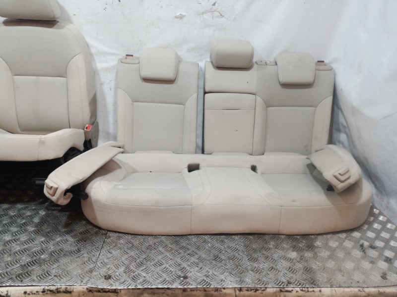 Recambio de juego asientos completo para opel insignia sports tourer cosmo referencia OEM IAM   