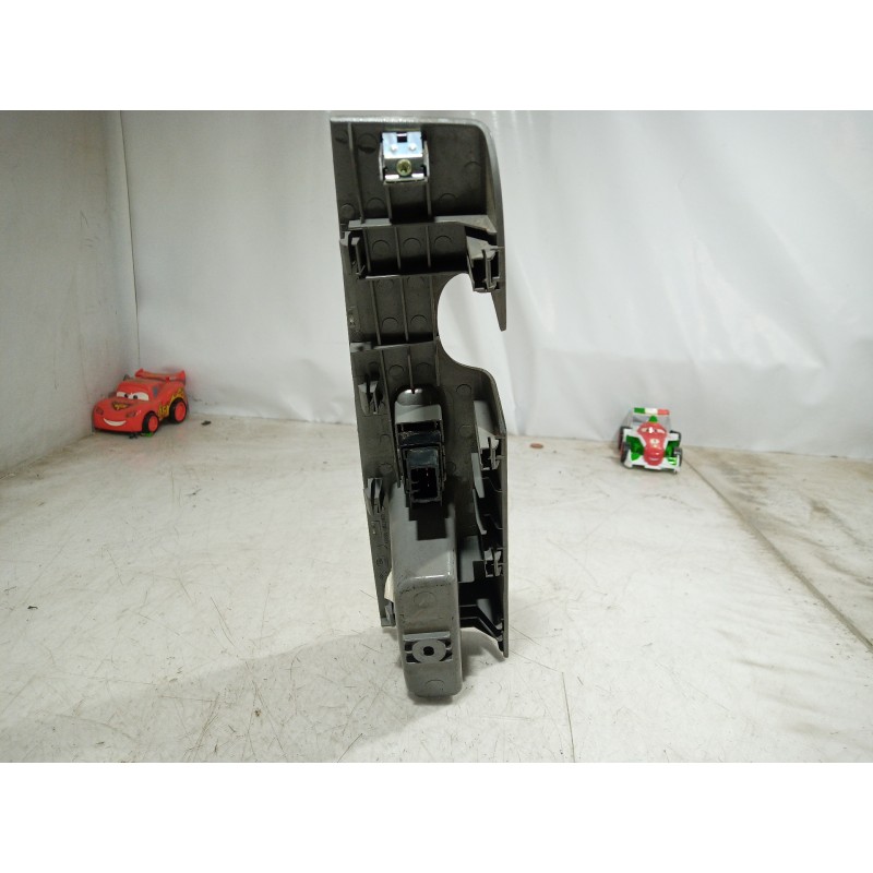 Recambio de mando elevalunas delantero derecho para kia sorento 2.5 crdi concept referencia OEM IAM 478510 478510 478510