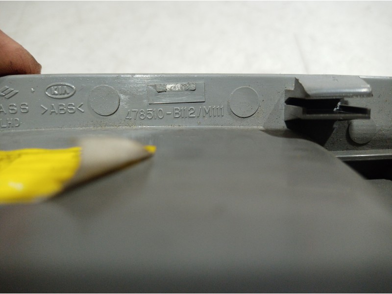 Recambio de mando elevalunas delantero derecho para kia sorento 2.5 crdi concept referencia OEM IAM 478510 478510 478510