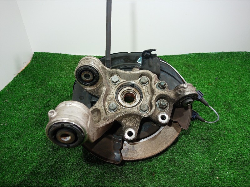 Recambio de mangueta trasera derecha para honda cr-v (re) executive referencia OEM IAM 43101SWW0230 43101SWW0230 43101SWW0230