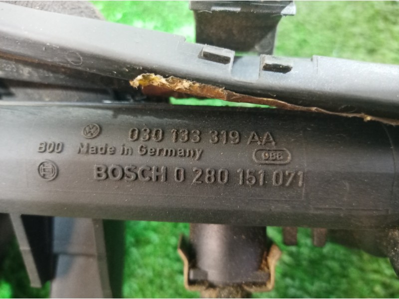 Recambio de rampa inyectora para seat ibiza (6k1) free sky referencia OEM IAM 030133319AA 030133319AA 2435170160