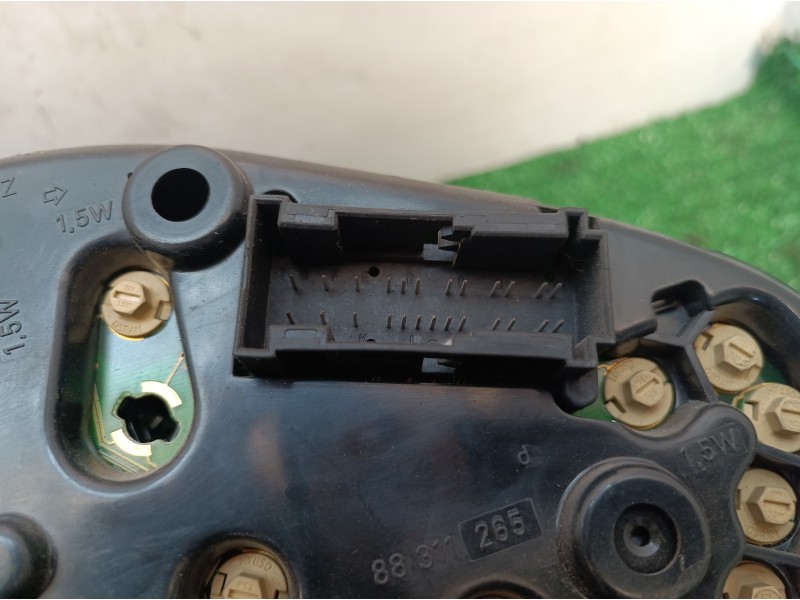 Recambio de cuadro instrumentos para mercedes-benz clase clk (w208) cabrio referencia OEM IAM 87001345 2085401911 110008901002