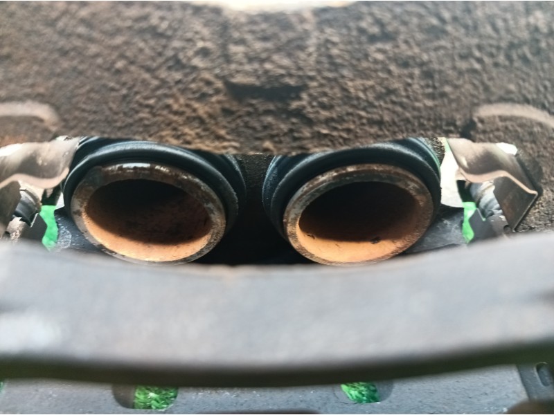 Recambio de pinza freno delantera derecha para subaru tribeca b9 limited referencia OEM IAM   