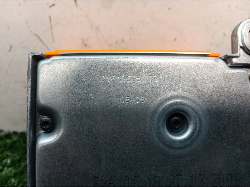 Recambio de centralita airbag para peugeot 206 sw 1.6 16v cat referencia OEM IAM 9660349980 21619695 216196945