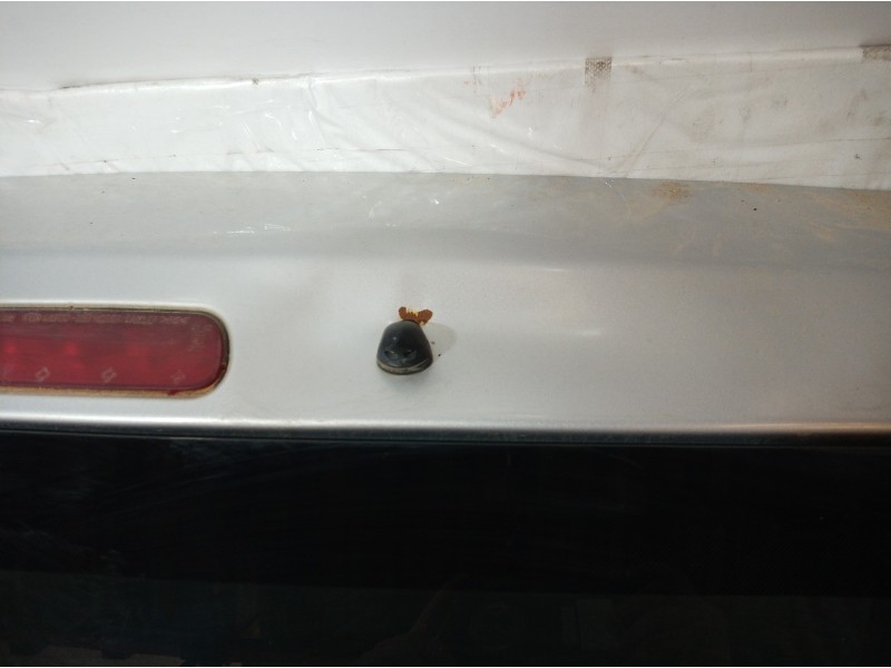 Recambio de porton trasero para kia sorento 2.5 crdi concept referencia OEM IAM   