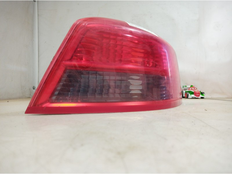 Recambio de piloto trasero derecho para renault vel satis (bj0) referencia OEM IAM 8200014360 8200014360 8200014360