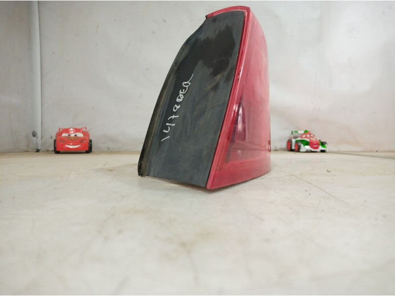 Recambio de piloto trasero derecho para renault vel satis (bj0) referencia OEM IAM 8200014360 8200014360 8200014360