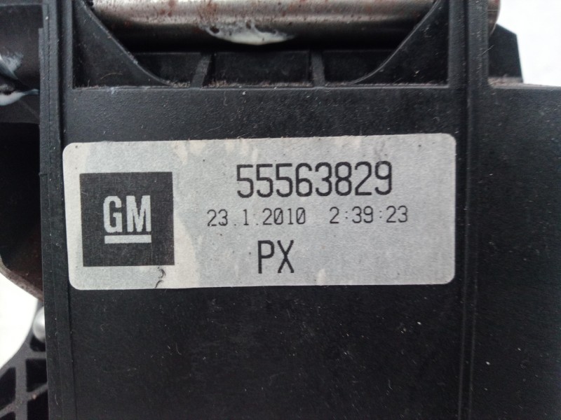 Recambio de palanca cambio para opel insignia sports tourer cosmo referencia OEM IAM 55563829 55563829 55563829