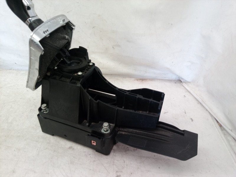 Recambio de palanca cambio para opel insignia sports tourer cosmo referencia OEM IAM 55563829 55563829 55563829