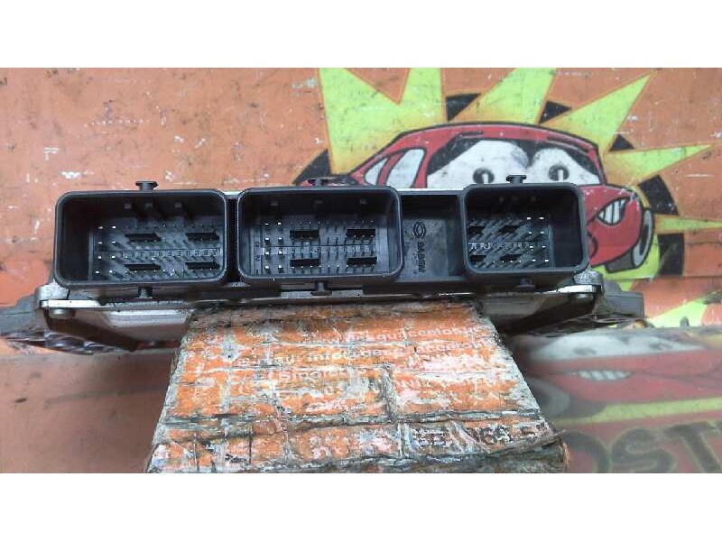 Recambio de centralita motor uce para renault scenic ii emotion referencia OEM IAM 8200321263 8200321263 8200321263