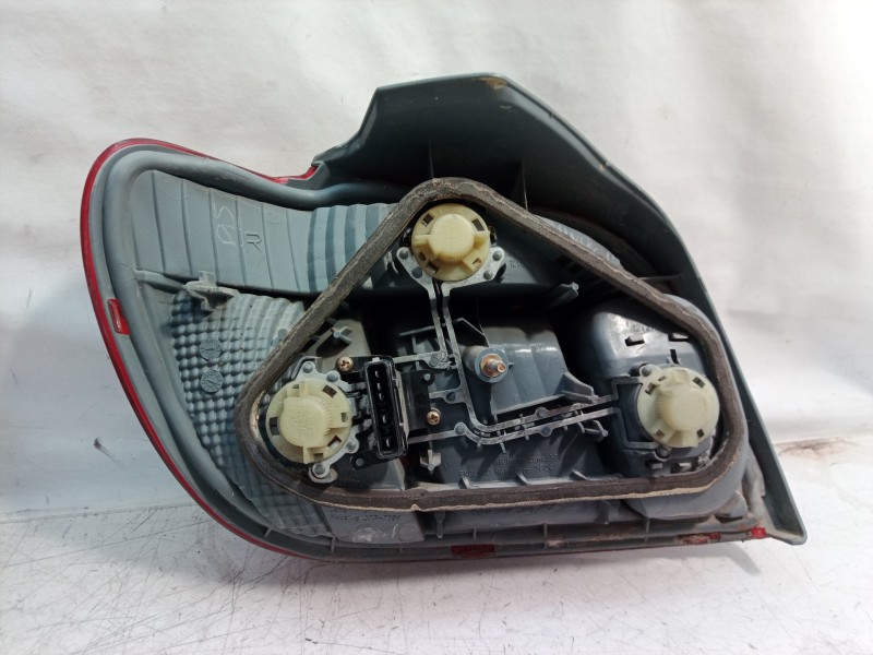 Recambio de piloto trasero derecho para toyota yaris (ncp1/nlp1/scp1) 1.0 linea luna referencia OEM IAM   