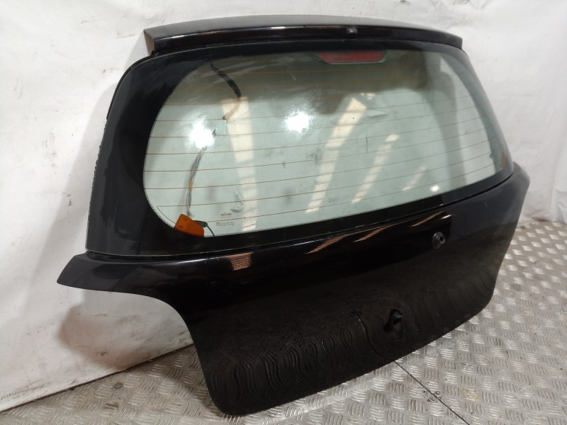 Recambio de porton trasero para toyota yaris (ncp1/nlp1/scp1) 1.0 linea luna referencia OEM IAM   