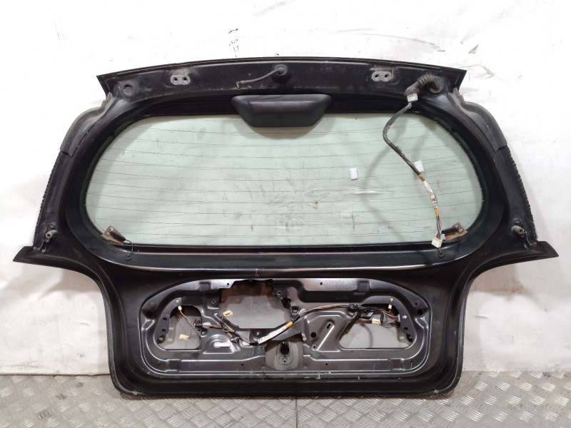 Recambio de porton trasero para toyota yaris (ncp1/nlp1/scp1) 1.0 linea luna referencia OEM IAM   