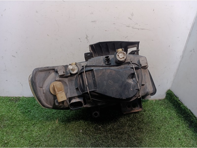 Recambio de faro izquierdo para seat ibiza (6k1) referencia OEM IAM   