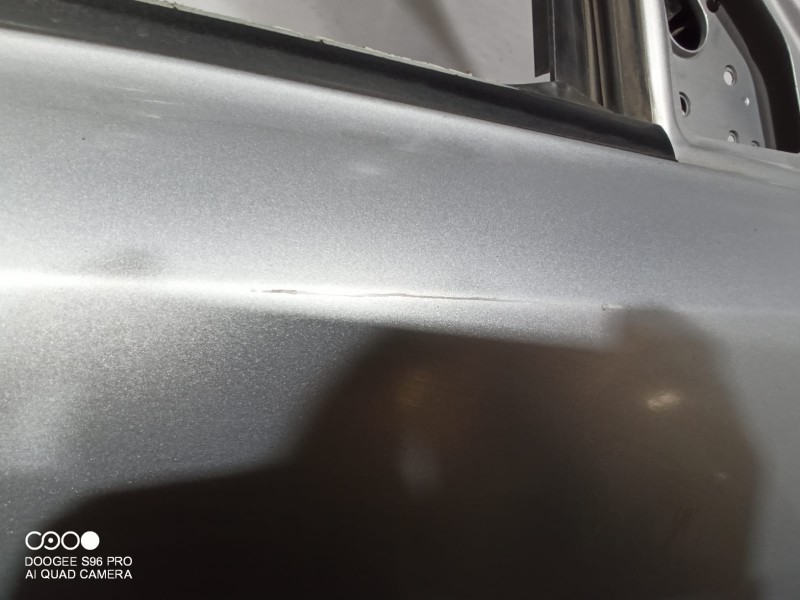 Recambio de puerta delantera derecha para kia sorento 2.5 crdi concept referencia OEM IAM   