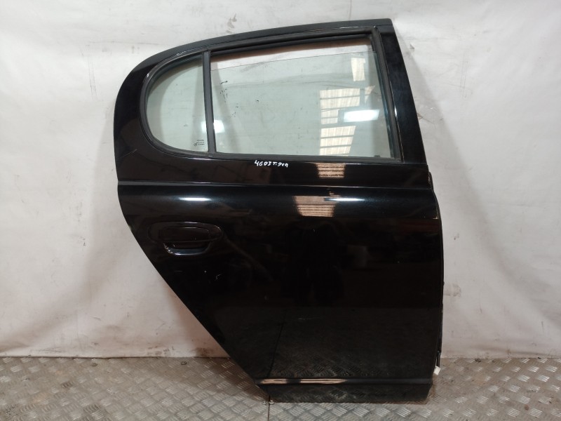 Recambio de puerta trasera derecha para toyota yaris (ncp1/nlp1/scp1) 1.0 linea luna referencia OEM IAM   