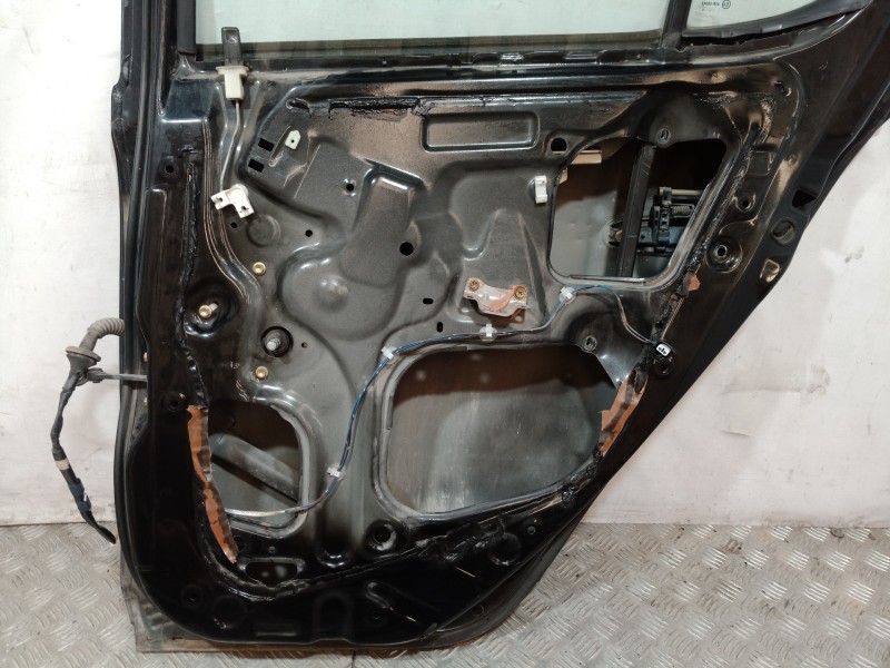 Recambio de puerta trasera derecha para toyota yaris (ncp1/nlp1/scp1) 1.0 linea luna referencia OEM IAM   