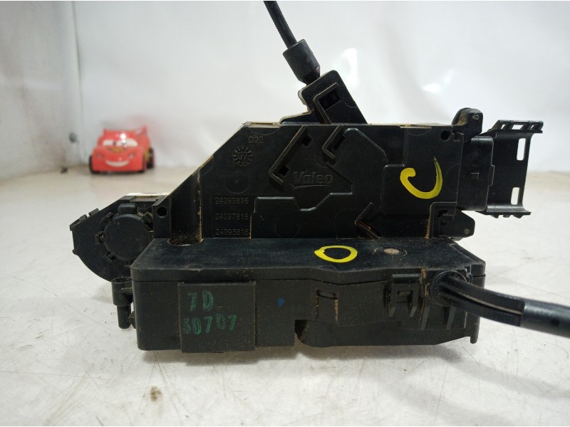 Recambio de cerradura puerta delantera derecha para citroën c4 picasso exclusive referencia OEM IAM 24099816 24099816 24099816