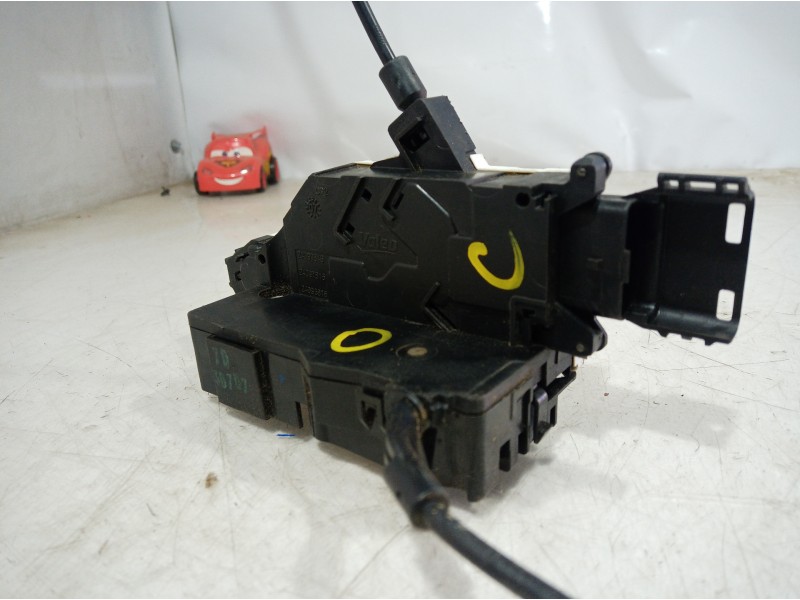 Recambio de cerradura puerta delantera derecha para citroën c4 picasso exclusive referencia OEM IAM 24099816 24099816 24099816