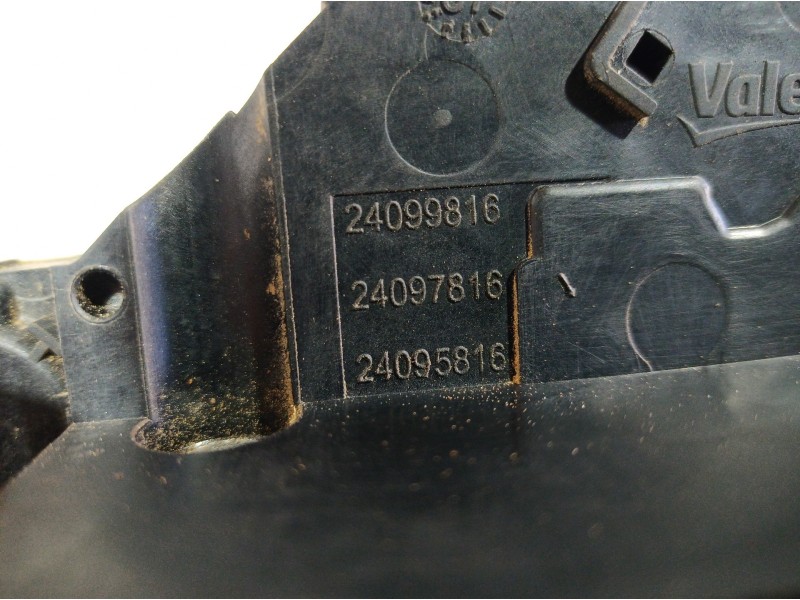 Recambio de cerradura puerta delantera derecha para citroën c4 picasso exclusive referencia OEM IAM 24099816 24099816 24099816