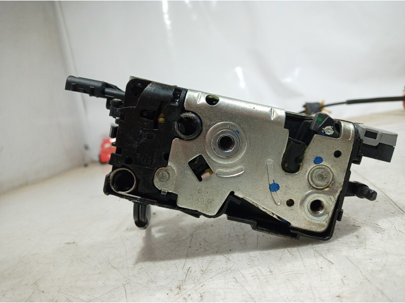 Recambio de cerradura puerta trasera derecha para citroën c4 picasso exclusive referencia OEM IAM 24097816 24097816 24097816