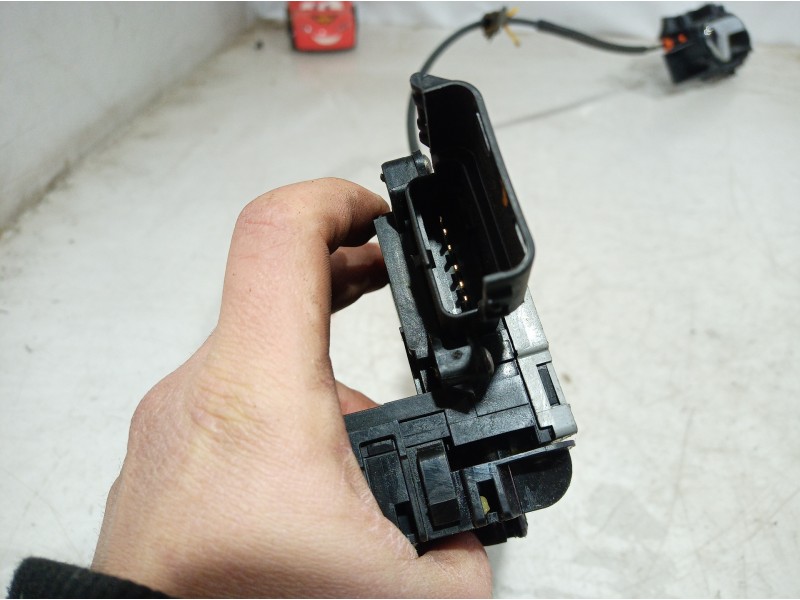 Recambio de cerradura puerta trasera derecha para citroën c4 picasso exclusive referencia OEM IAM 24097816 24097816 24097816