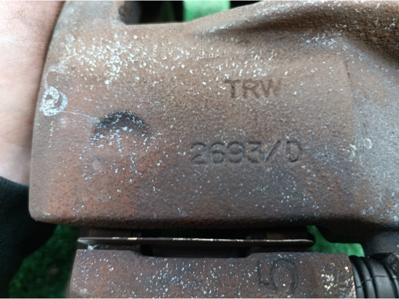 Recambio de pinza freno delantera izquierda para toyota corolla (e12) referencia OEM IAM 26937D 26937D 26937