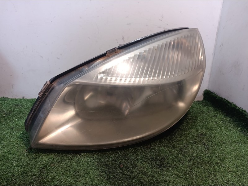 Recambio de faro izquierdo para renault scenic ii referencia OEM IAM 15810300LI 15810300LI 15810300