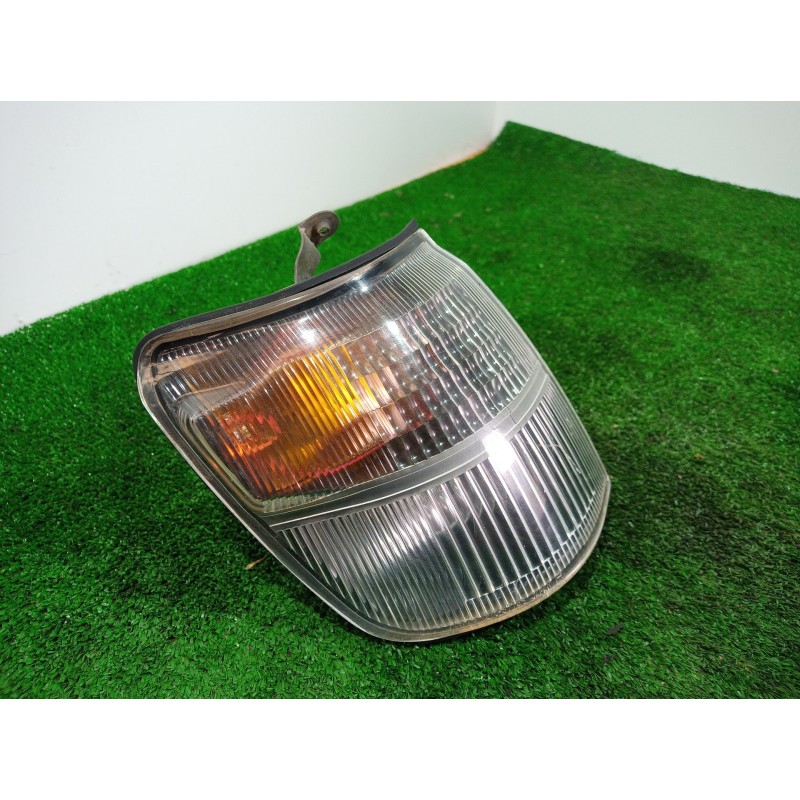 Recambio de piloto delantero derecho para mitsubishi montero (v20/v40) 2.8 turbodiesel referencia OEM IAM 21037746 21037746 2103