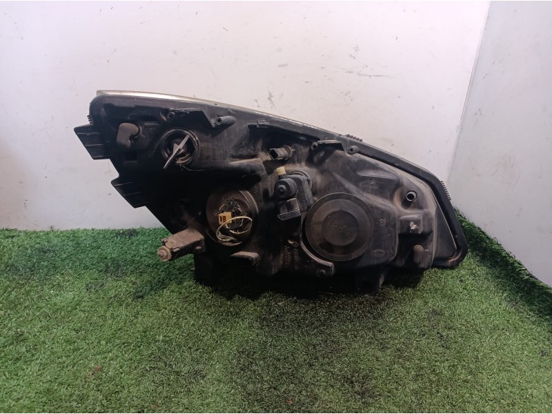 Recambio de faro izquierdo para renault scenic ii referencia OEM IAM 15810300LI 15810300LI 15810300