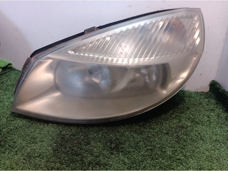 Recambio de faro izquierdo para renault scenic ii referencia OEM IAM 15810300LI 15810300LI 15810300