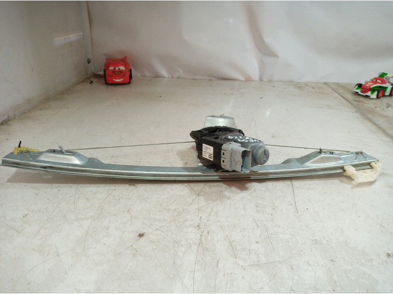 Recambio de elevalunas trasero izquierdo para citroën c4 picasso exclusive referencia OEM IAM 401786A8 401786A8 401786A8