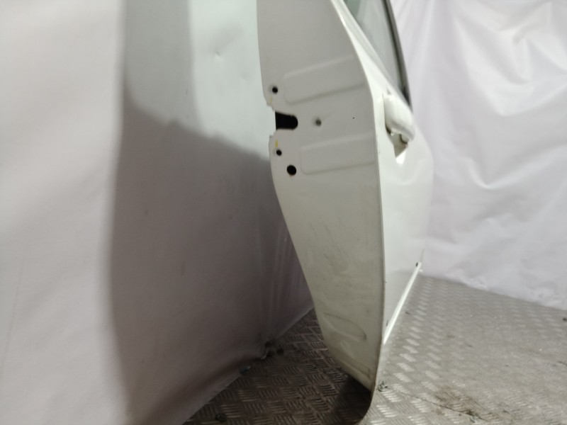 Recambio de puerta trasera derecha para peugeot 206 4-trg. referencia OEM IAM   