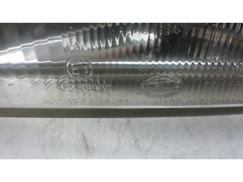 Recambio de faro derecho para volkswagen t4 transporter/furgoneta (mod. 1991) caja cerrada referencia OEM IAM 30213636900 302136